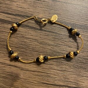 Pretty Gold and Black Beaded Bracelet